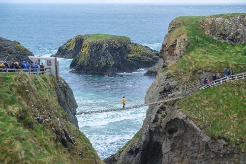 Northern Ireland Highlights Day Trip Including Giant's Causeway from Dublin